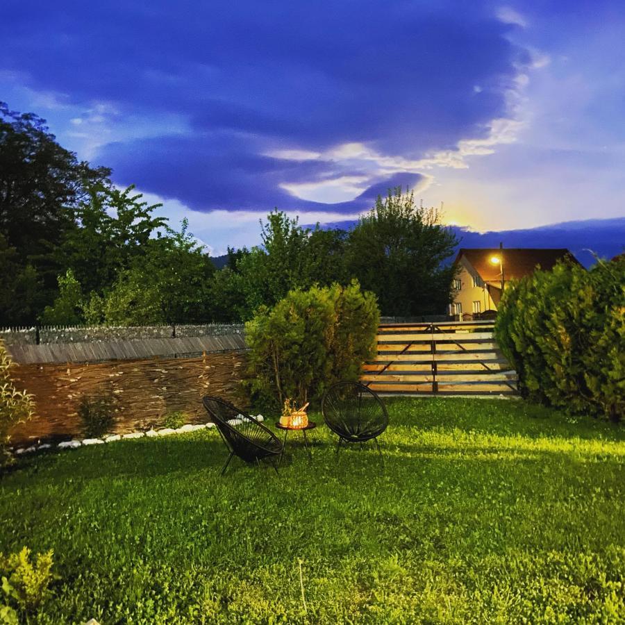 Casa Chira Hotel Viseu de Sus Luaran gambar